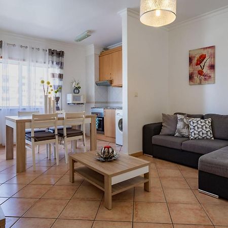 Light & Comfy Apartment W/ Pool & Balcony By Lovelystay Portimão Dış mekan fotoğraf