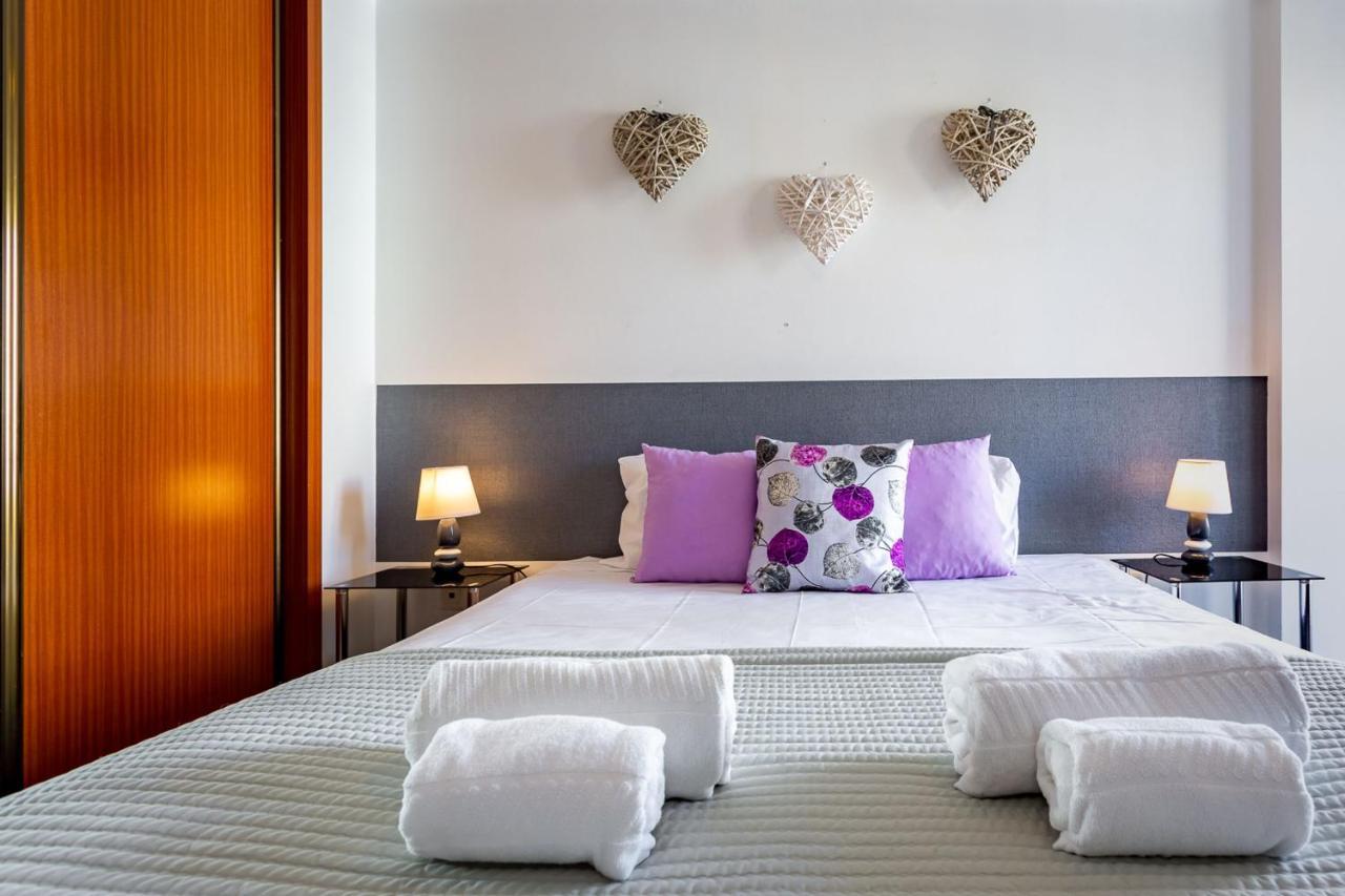 Light & Comfy Apartment W/ Pool & Balcony By Lovelystay Portimão Dış mekan fotoğraf
