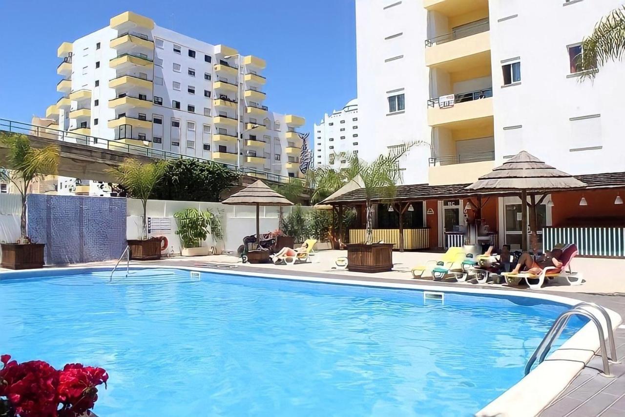Light & Comfy Apartment W/ Pool & Balcony By Lovelystay Portimão Dış mekan fotoğraf